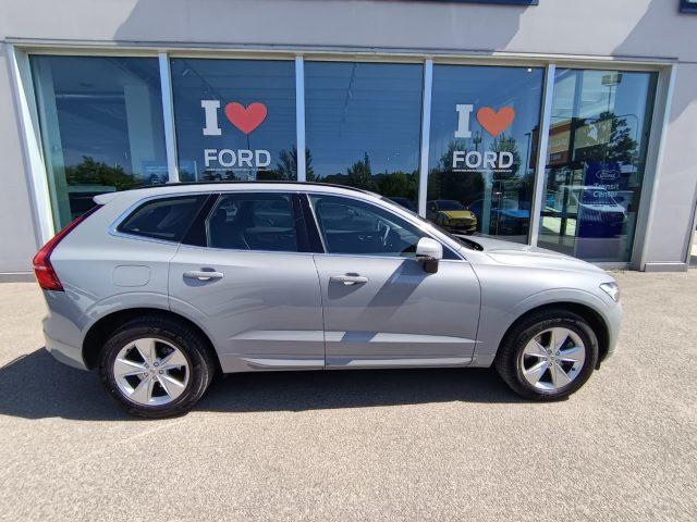 VOLVO XC60 B4 (d) AWD automatico Ultimate Dark