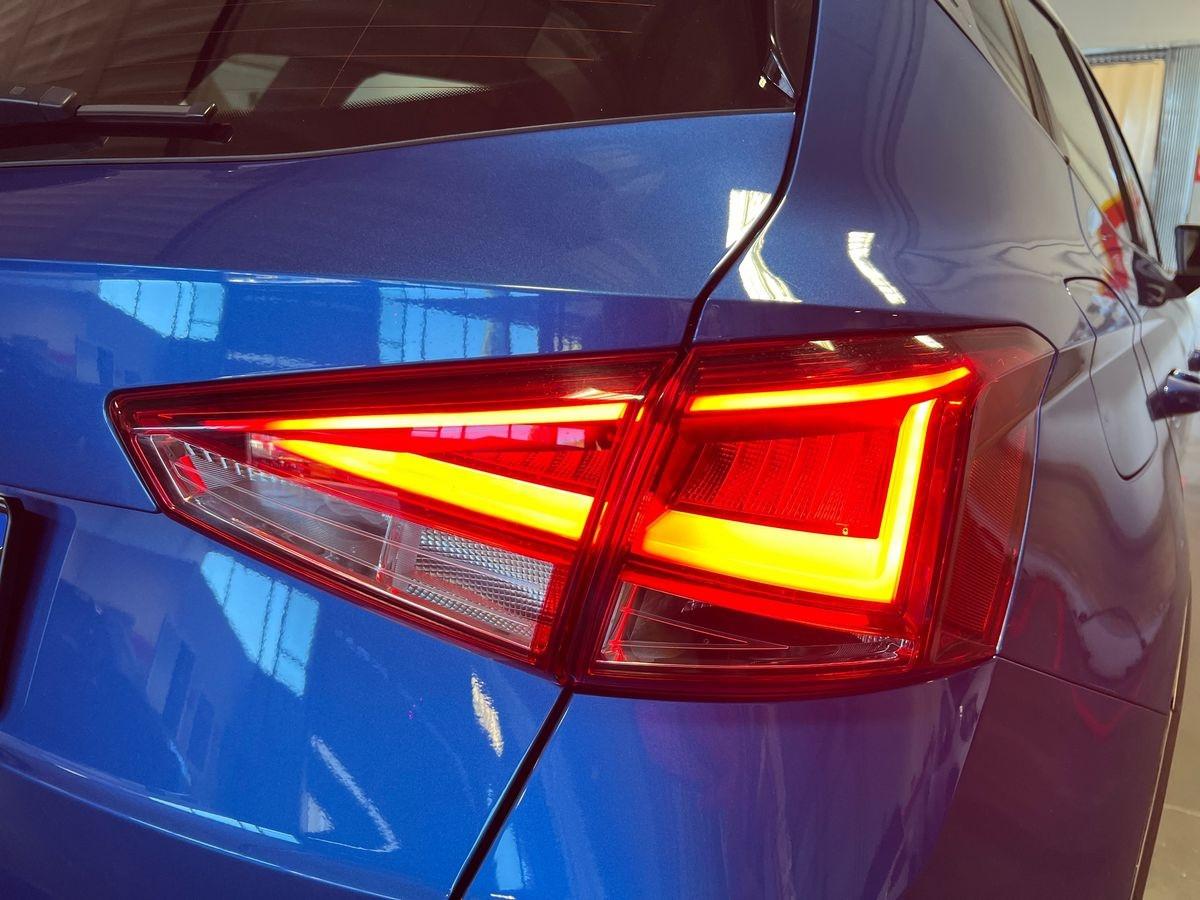 SEAT Arona 2022 - Arona 1.0 ecotsi Xperience 110cv