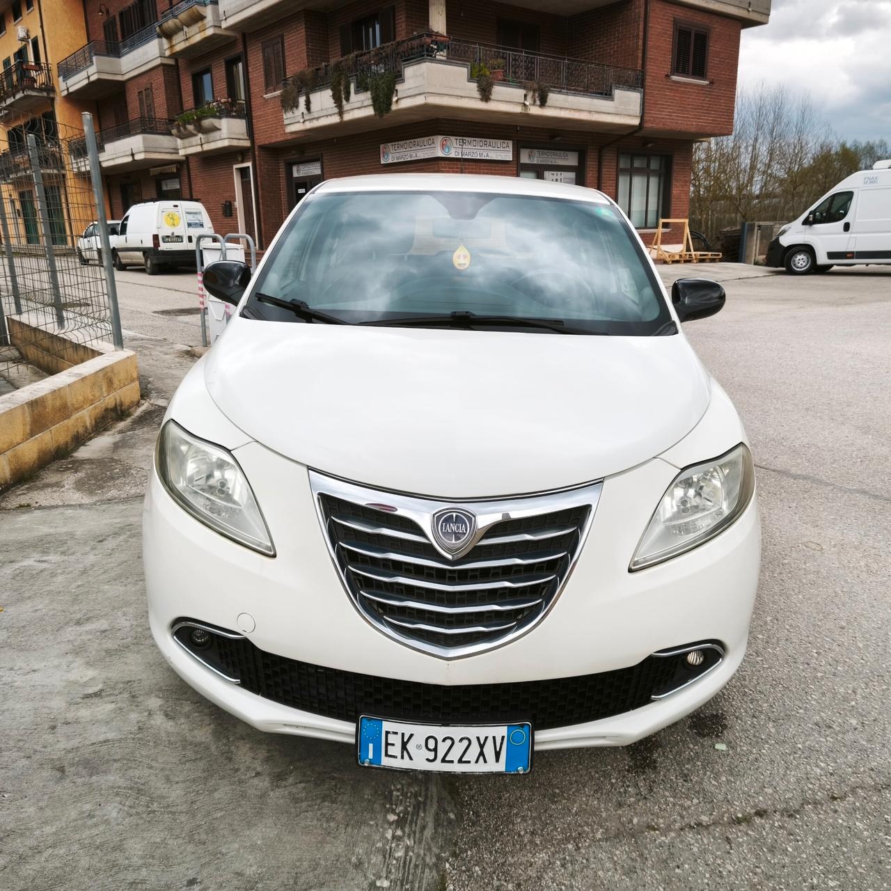 Lancia Ypsilon 1.3 MJT 16V 95 CV 5 porte S&S Gold