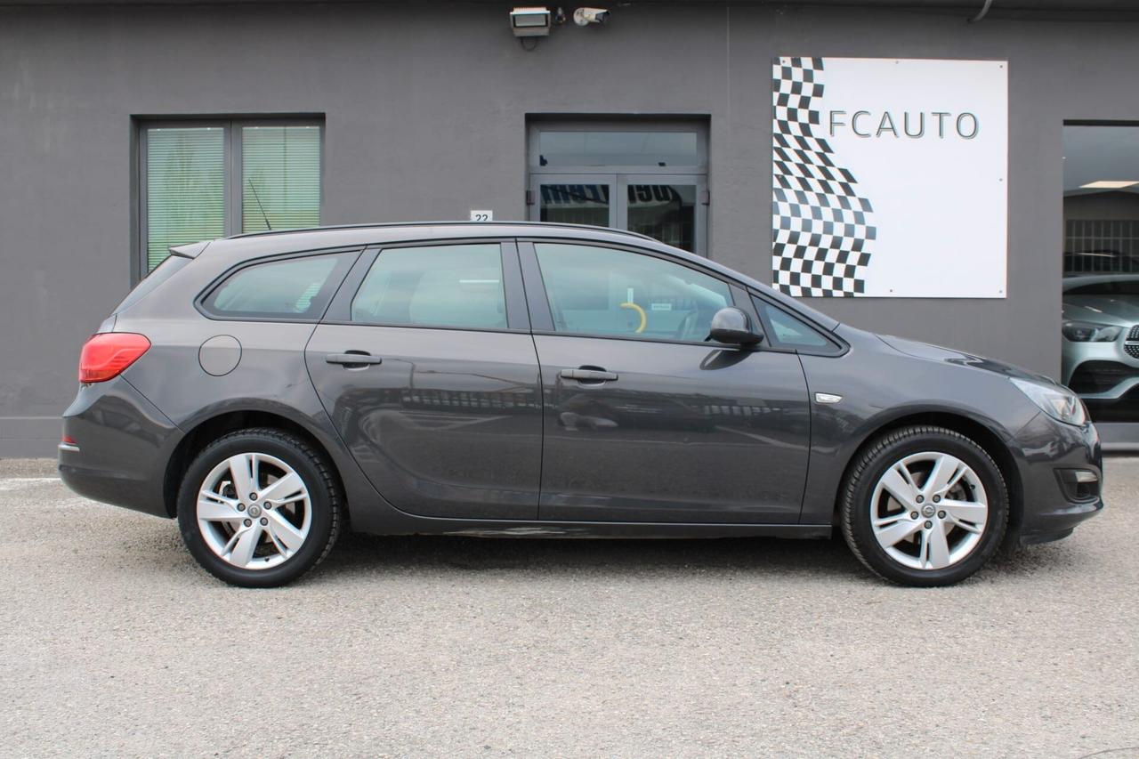 Opel Astra 1.7 CDTI 110CV Sports Tourer Cosmo