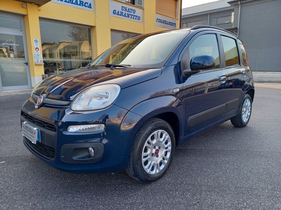 Fiat Panda Benzina cc. 1.242 - 5 Porte 5 Posti Appena Eseguito il Tagliando completo compreso la Cinghia di Distribuzione Sostituita PER NEOPATENTATI.