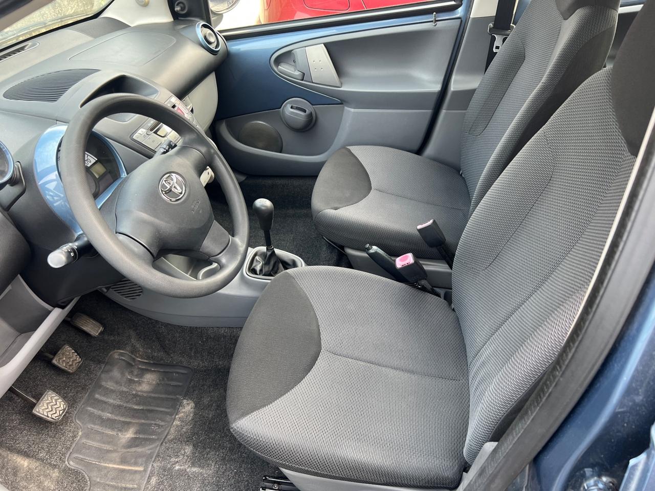 Toyota Aygo 1.0 12V VVT-i 5 porte