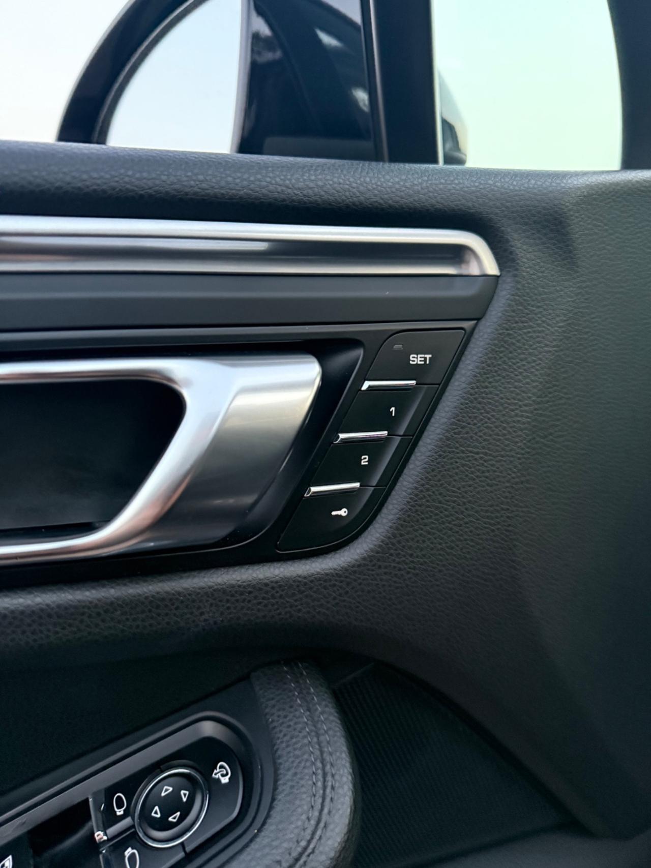 Porsche Macan 2.0