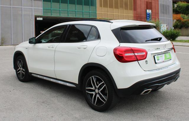 MERCEDES-BENZ GLA 200 d Automatic Premium