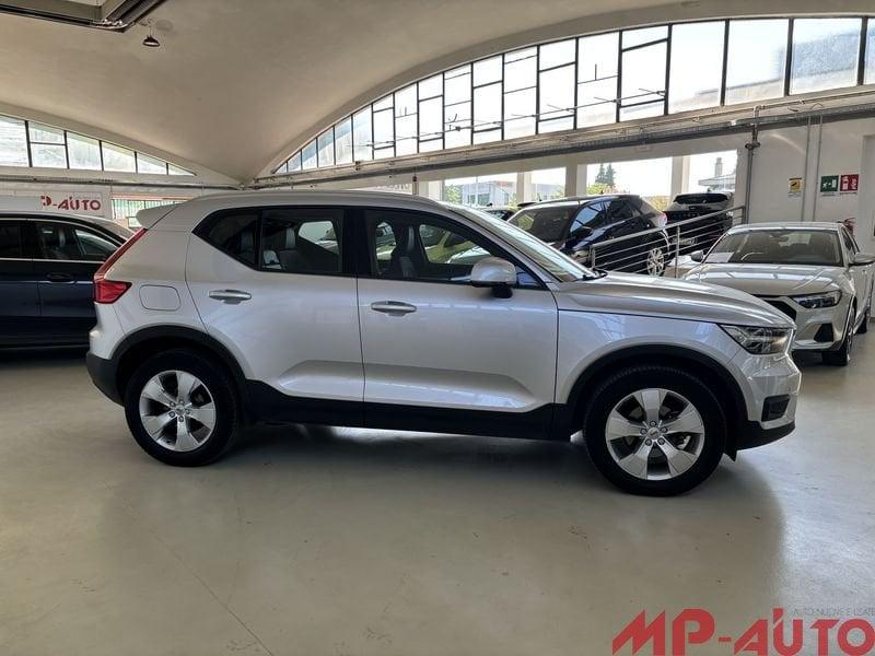 Volvo XC40 T3
