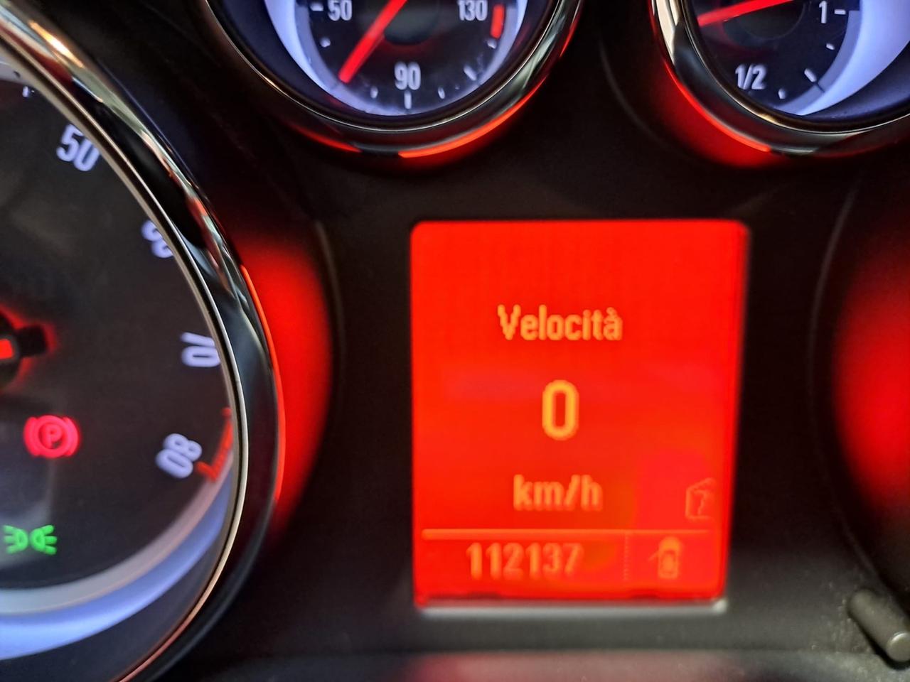 Opel Astra 1.4 Turbo 140CV berlina 110.000 km