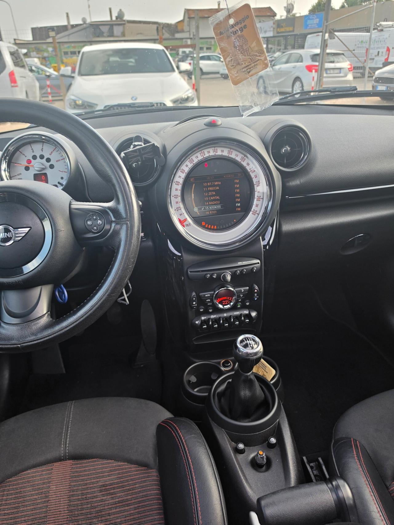 Mini Cooper Countryman 1.6 D neopatentati