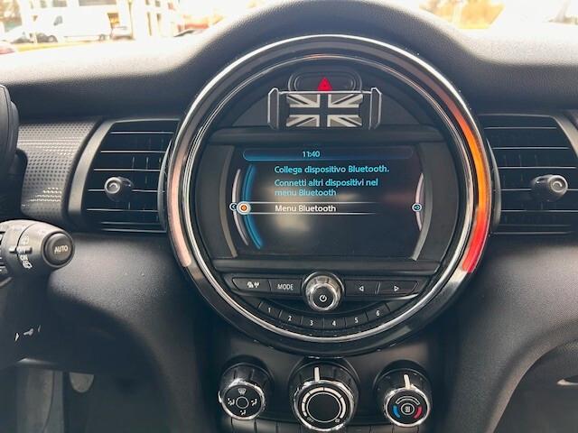 Mini 1.5 Cooper D 5 porte OK NEOPATENTATI TETTO APRIBILE PANORAMA