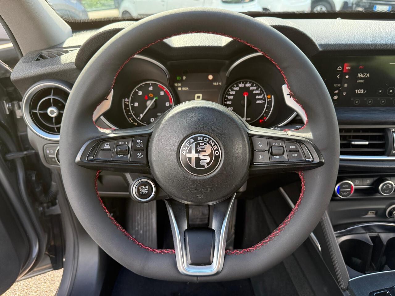 Alfa Romeo Stelvio 2.2 Turbodiesel 190 CV AT8 Q4 B