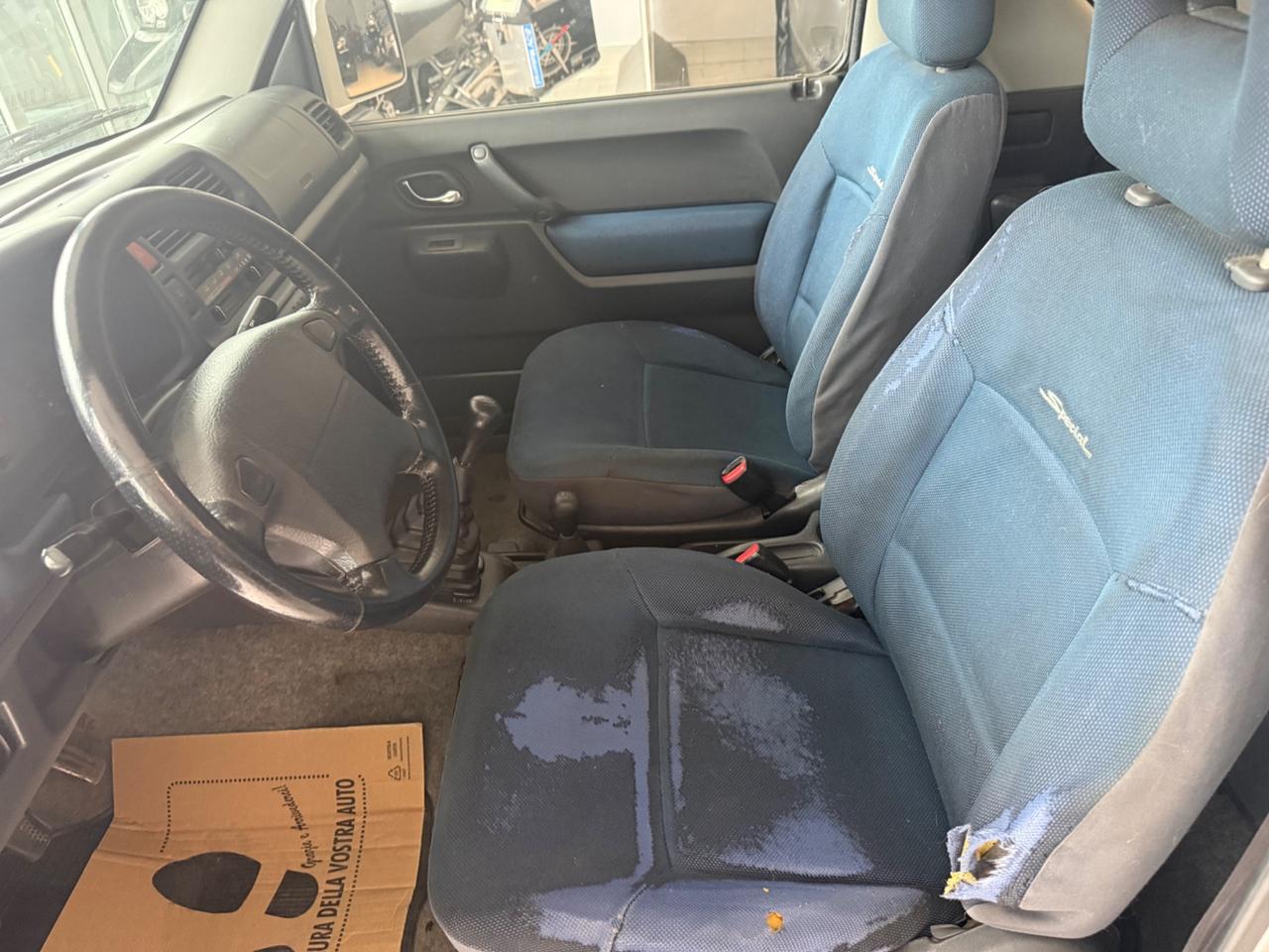 Suzuki Jimny 1.3i 16V cat 4WD JLX