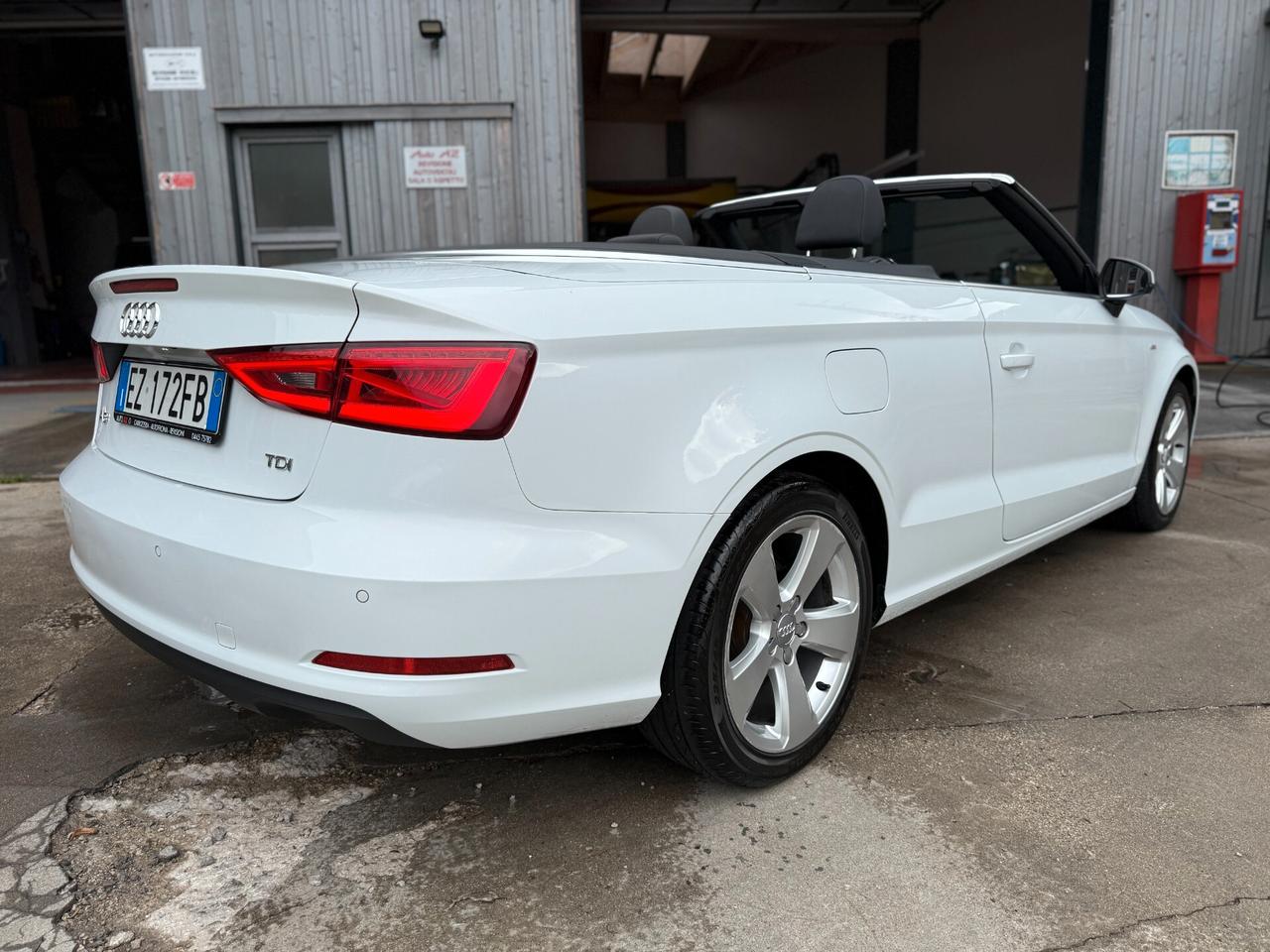 AUDI A3 CABRIO 2.0 TDI S-LINE AMBITION S-TRONIC 150CV