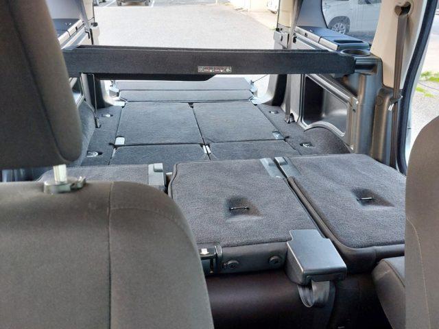 LAND ROVER Discovery 4 3.0 TDV6 210CV SE km 222000