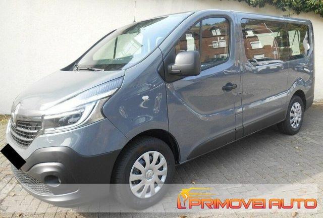 RENAULT Trafic T27 2.0 dCi 145CV Life