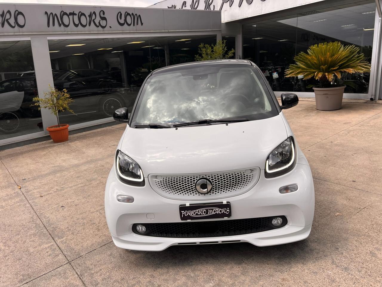 Smart ForTwo 70 1.0 Passion solo 18.000 km