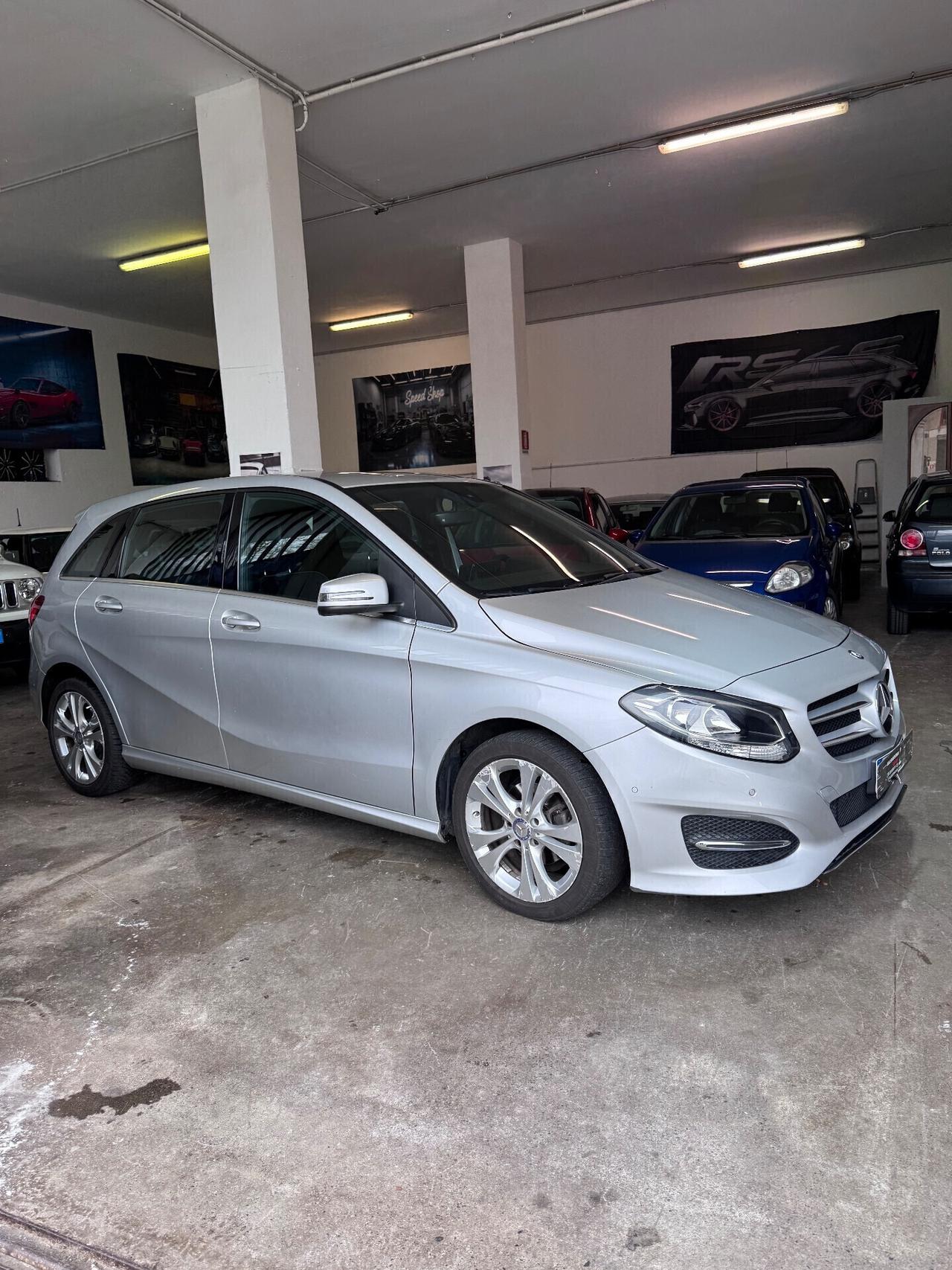 Mercedes-benz B 180 d Automatic Sport