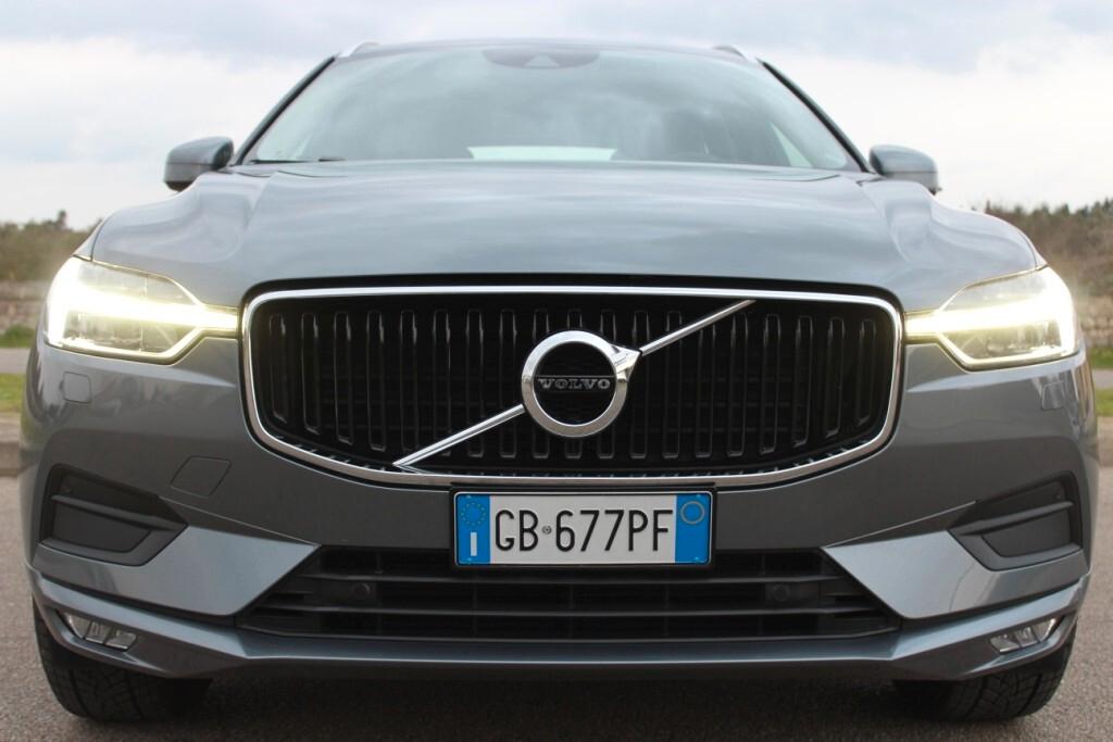 VOLVO XC60 D4 Aut. Momentum 190CV *PELLE *CAMERA