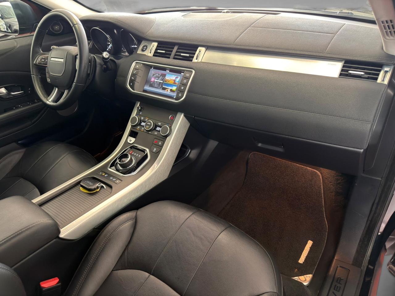 Land Rover Range Evoque 2.0 TD4 150 CV 5p. SE