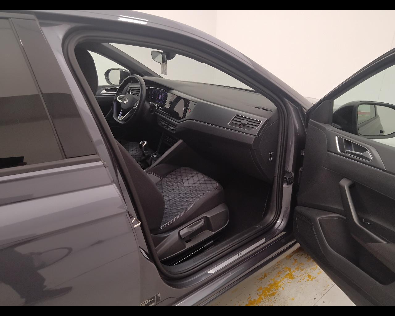 VOLKSWAGEN Taigo - Taigo 1.0 tsi R-Line 110cv