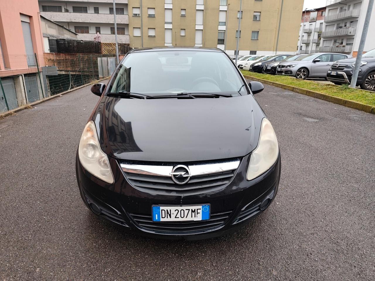 Opel Corsa 1.2 Benz euro 4 Sport neopatentati