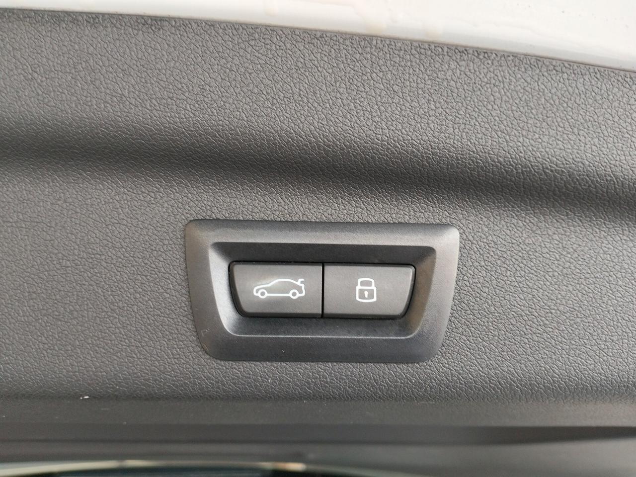 Bmw 2er Active Tourer 218d Luxury