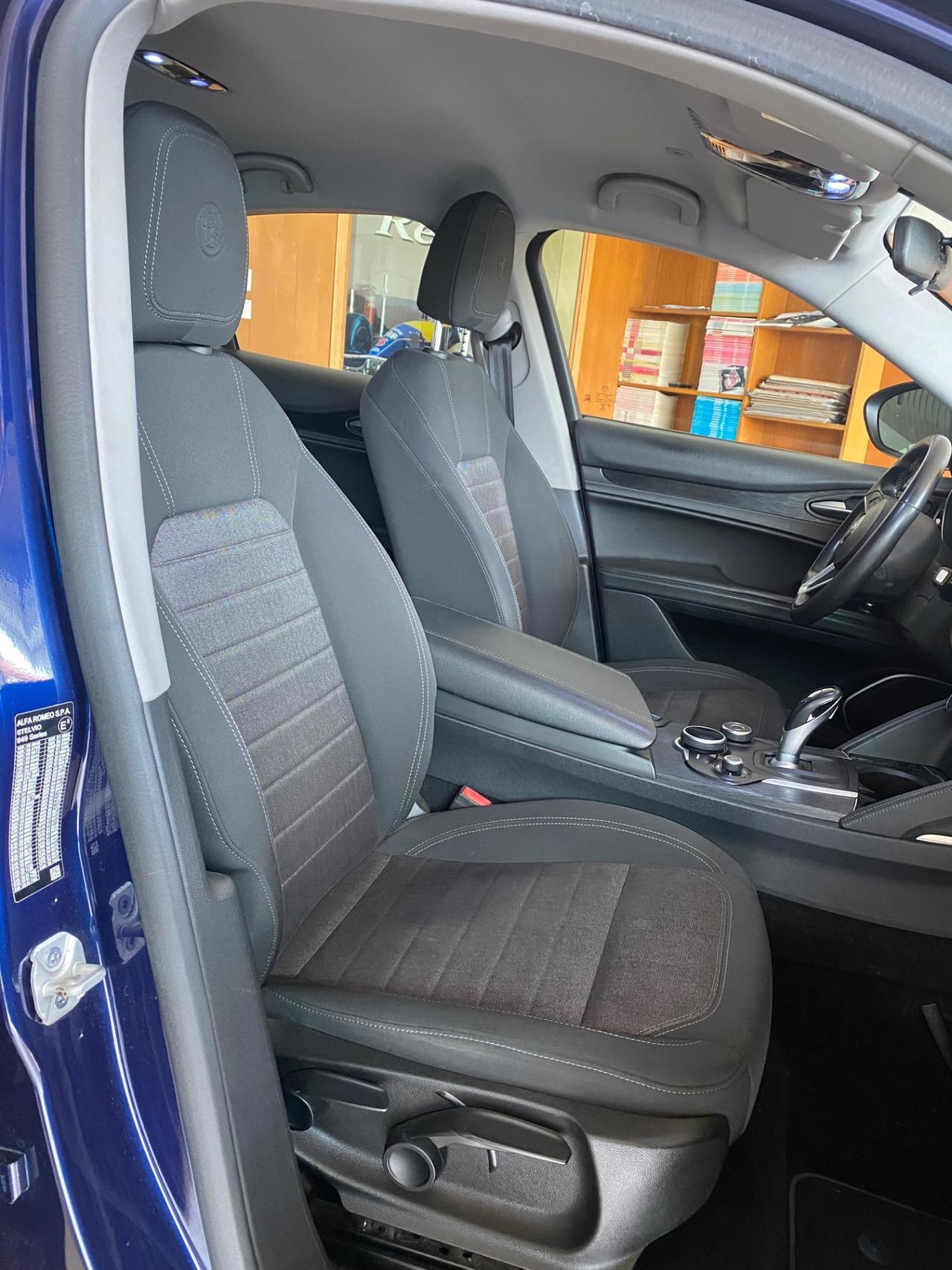 Alfa Romeo Stelvio 2.2 Turbodiesel 190 CV AT8 Q4 B-Tech