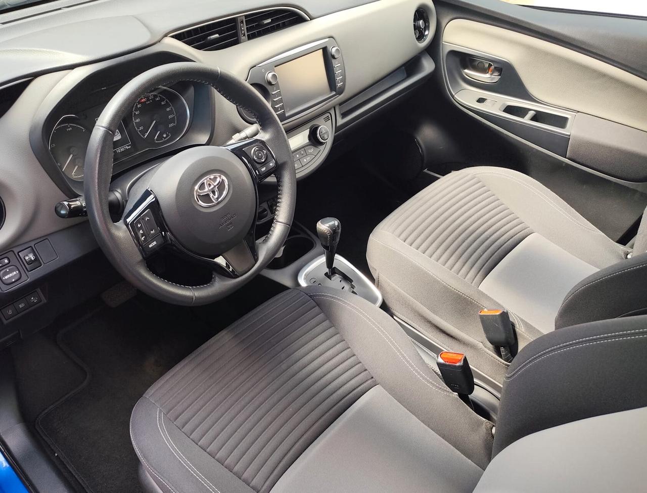 Toyota Yaris 1.5 Hybrid - ok neopatentati
