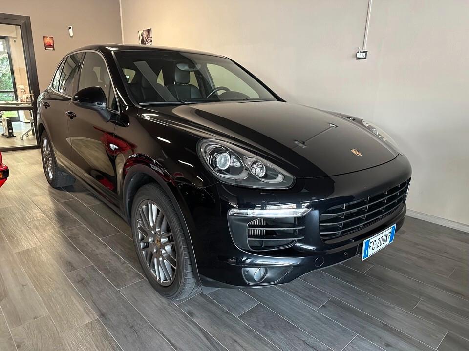 Porsche Cayenne II 3.0d 250cv Full Optional