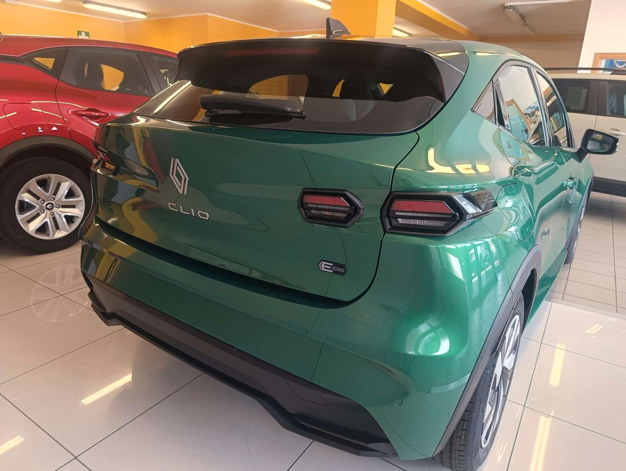 Renault Clio Full Hybrid E-Tech 160 CV 5 porte Evolution