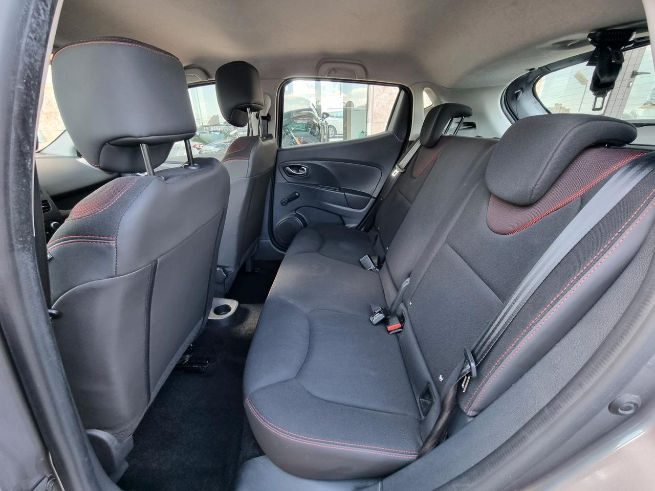 Renault Clio 1.2 75CV 5 porte Zen