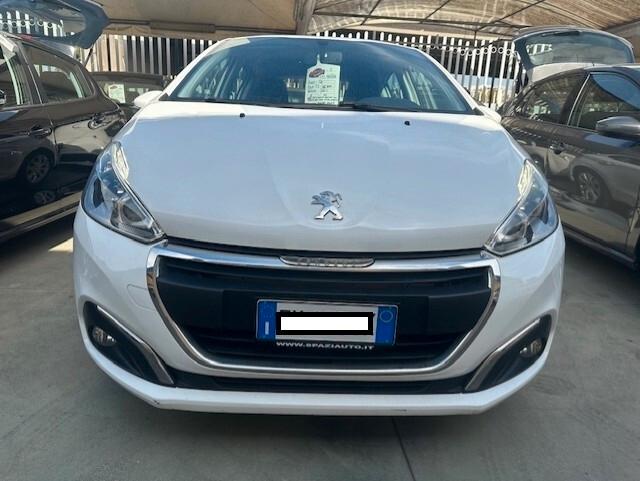 PEUGEOT 208 1.2
