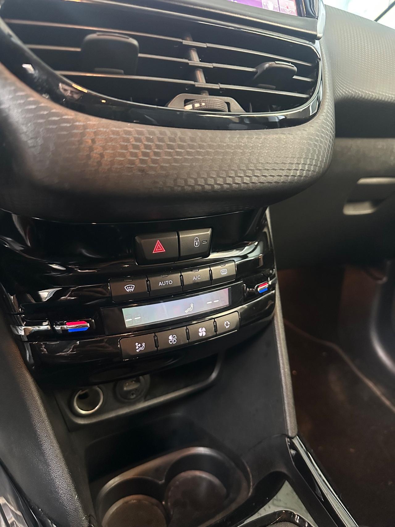 Peugeot 2008 PureTech Turbo 110 S&S Allure