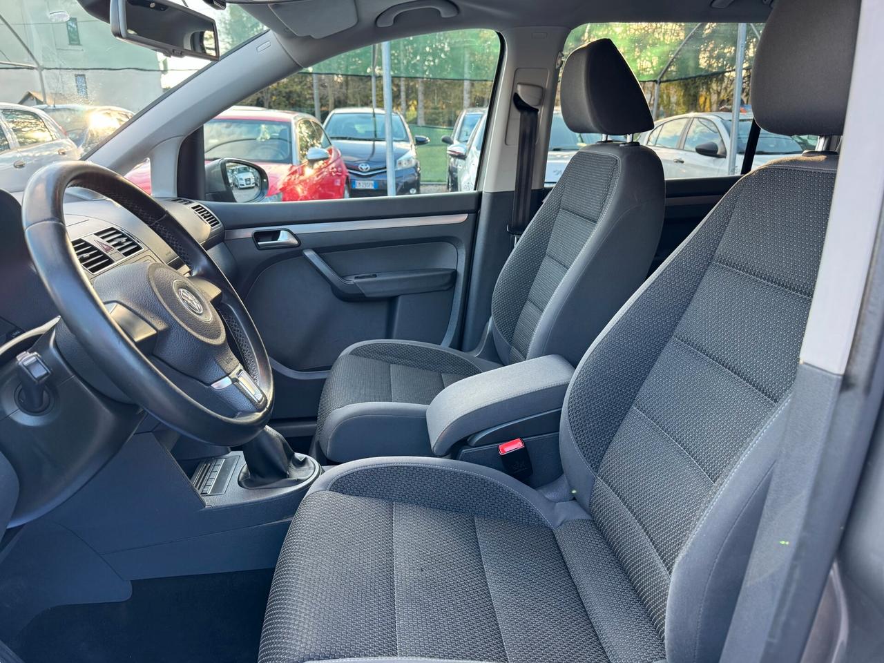 Volkswagen Touran 1.6 TDI Comfortline