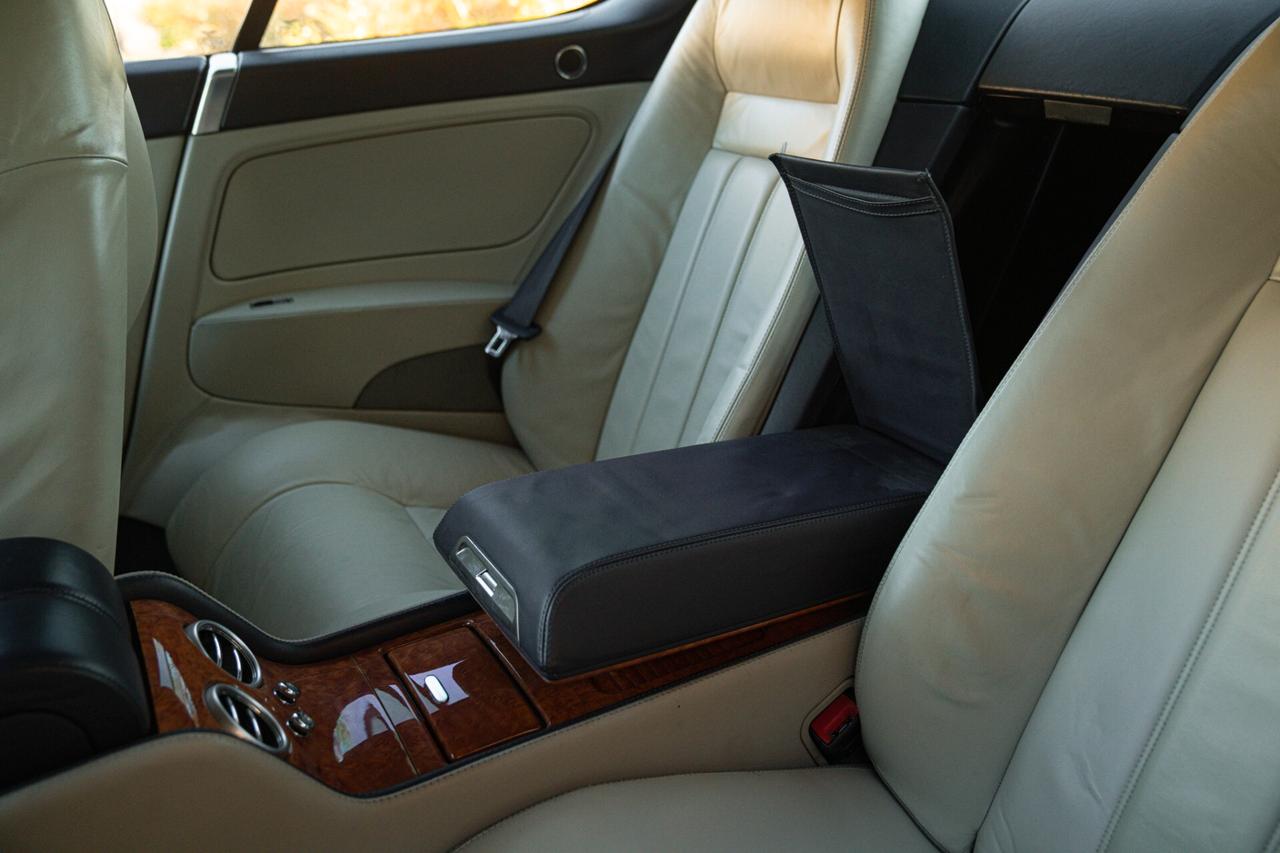 Bentley Continental GT - 2004