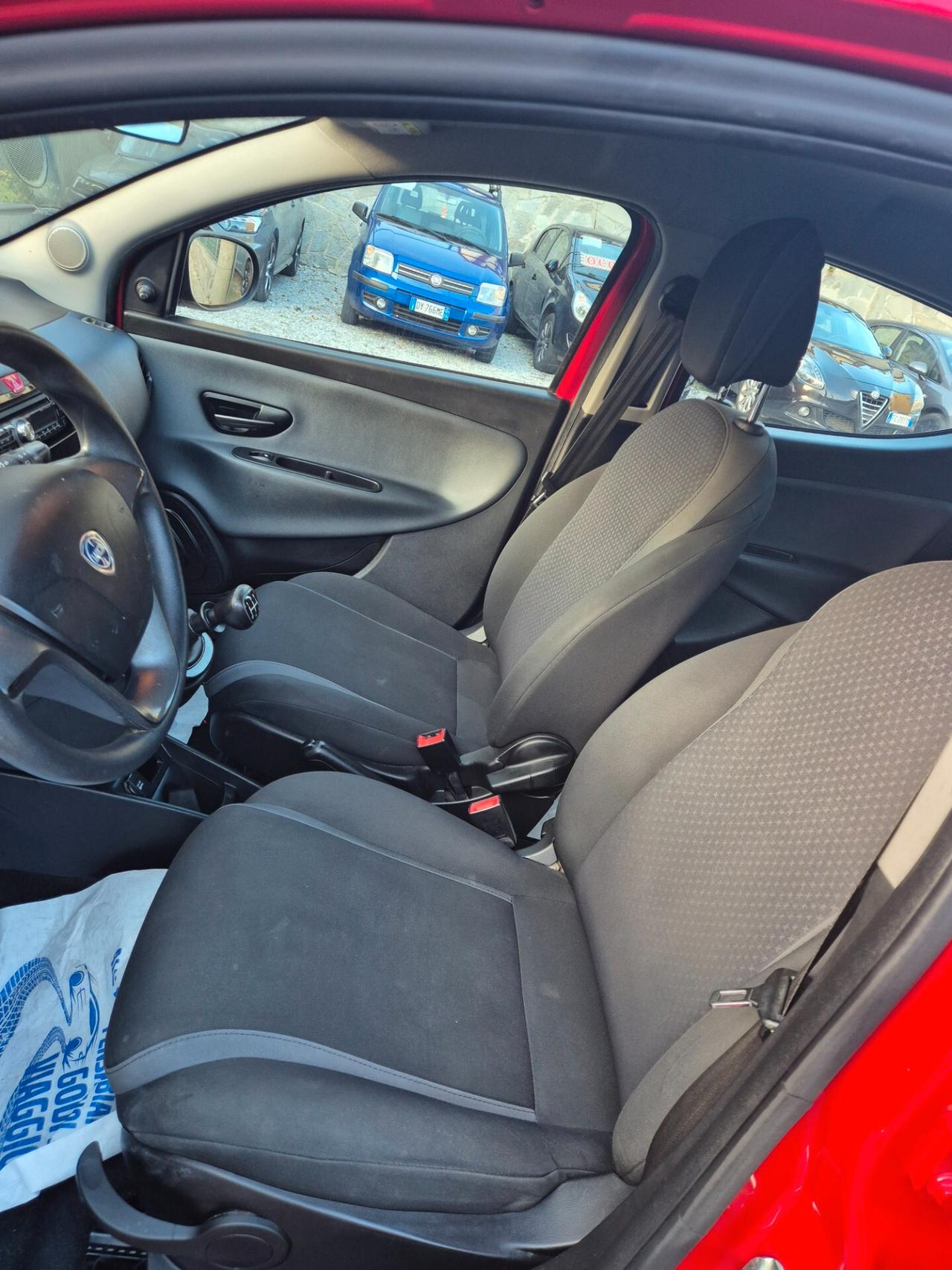 Lancia Ypsilon 1.2 69 CV 5 porte GPL Ecochic Mya