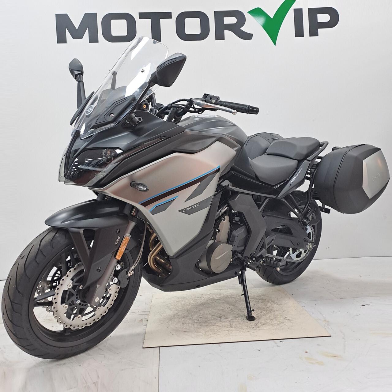 CFMOTO 650 GT DEPOTENZIABILE / DEMO - KM 0