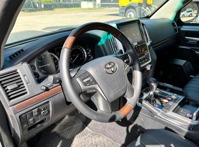 TOYOTA Land Cruiser 200 TROJAN BLINDATO VPAM BRV VR7