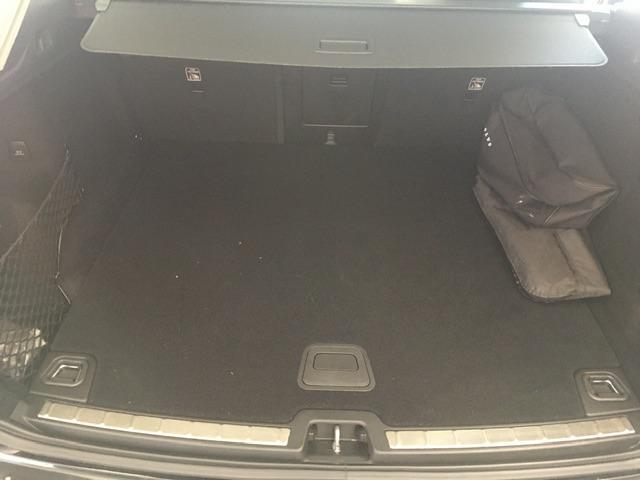 VOLVO XC60 B4 (Diesel Hybrid) 197cv Momentum *IVA deducibile*