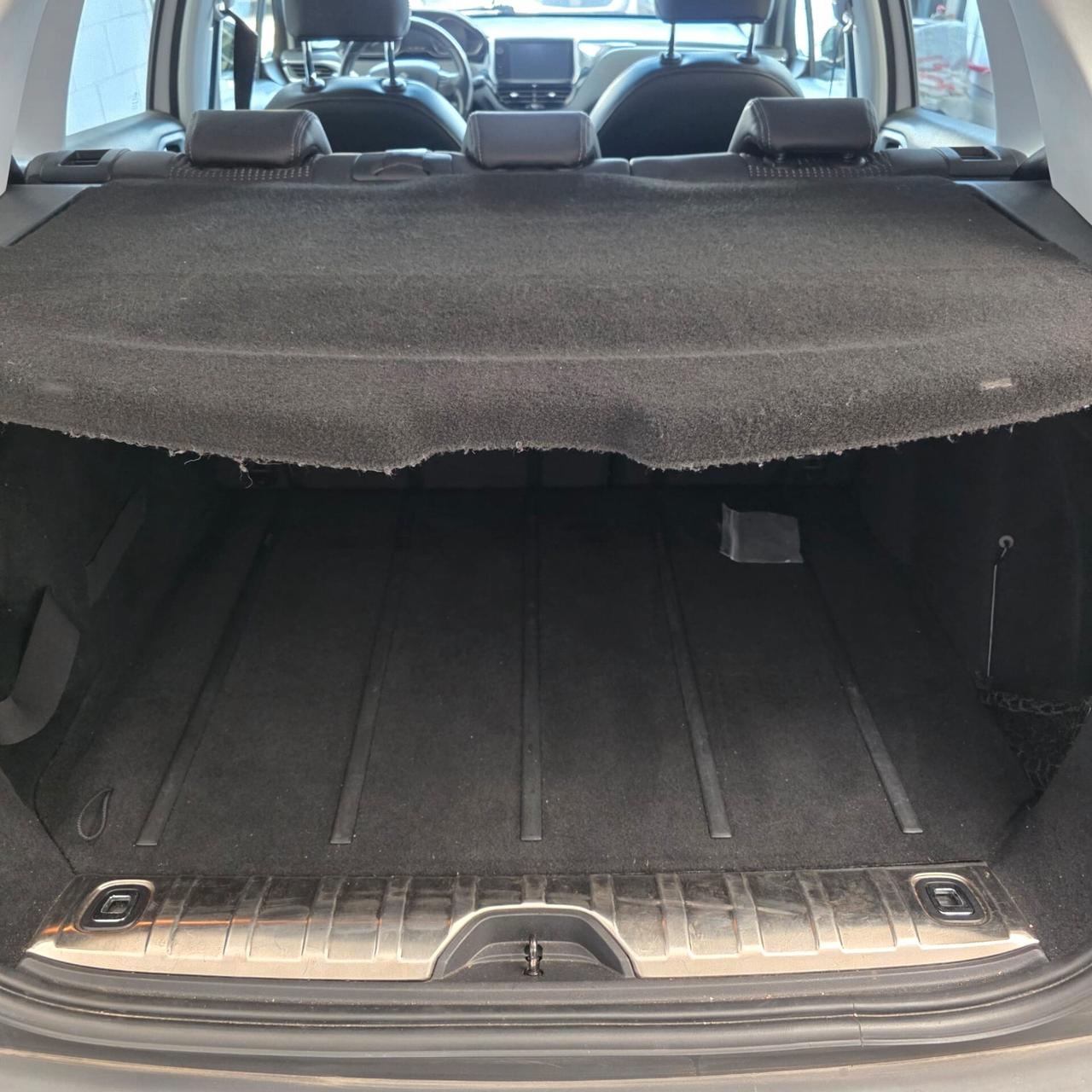 Peugeot 2008 1.6 e-HDi 92 CV Stop&Start Allure