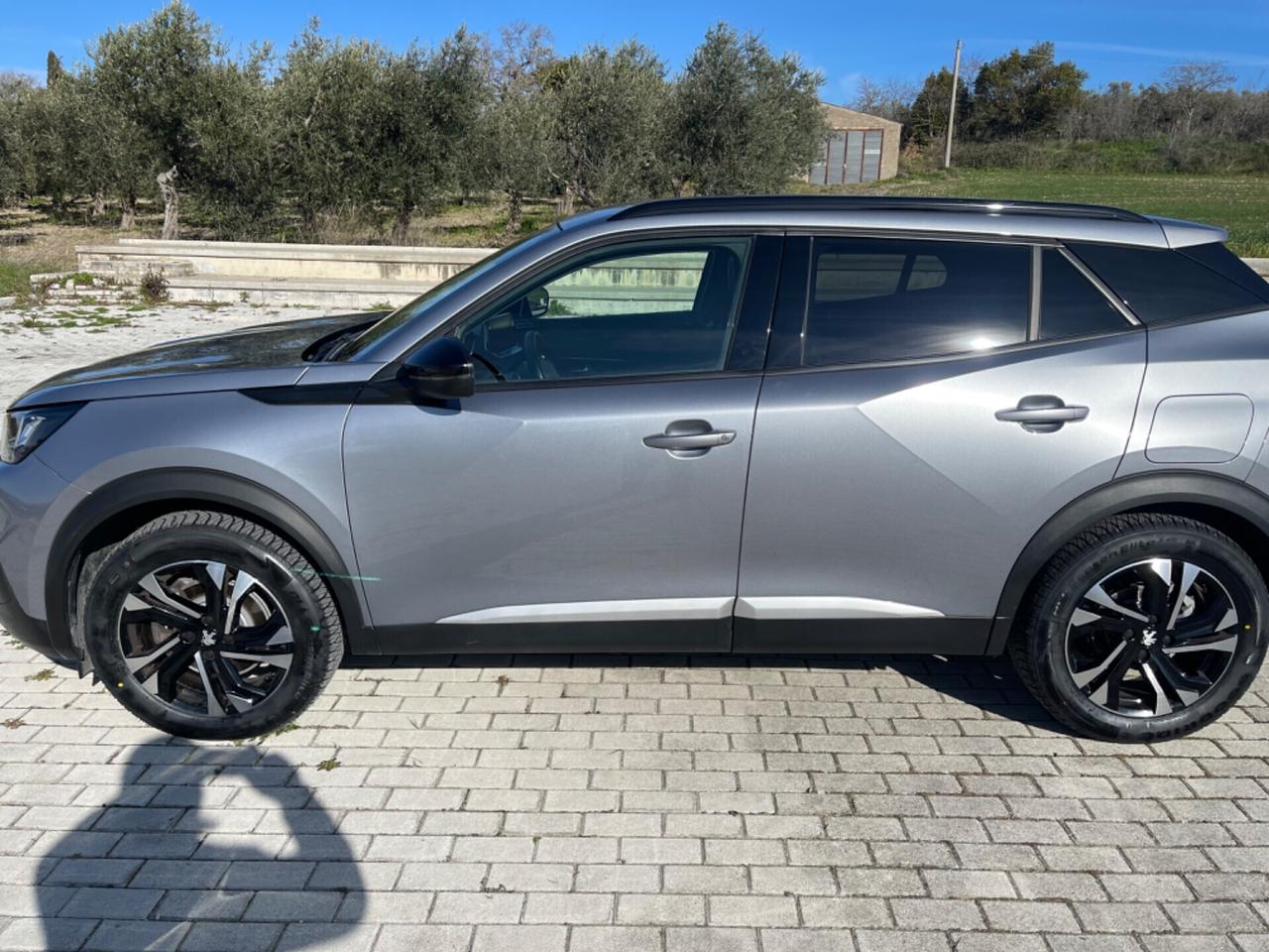 Peugeot 2008 BlueHDi 130 S&S EAT8 Allure