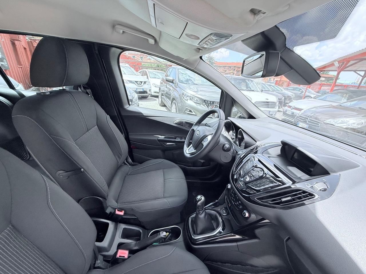 B-Max 1.5 TDCi 95 CV Business Titanium-unipro-rate
