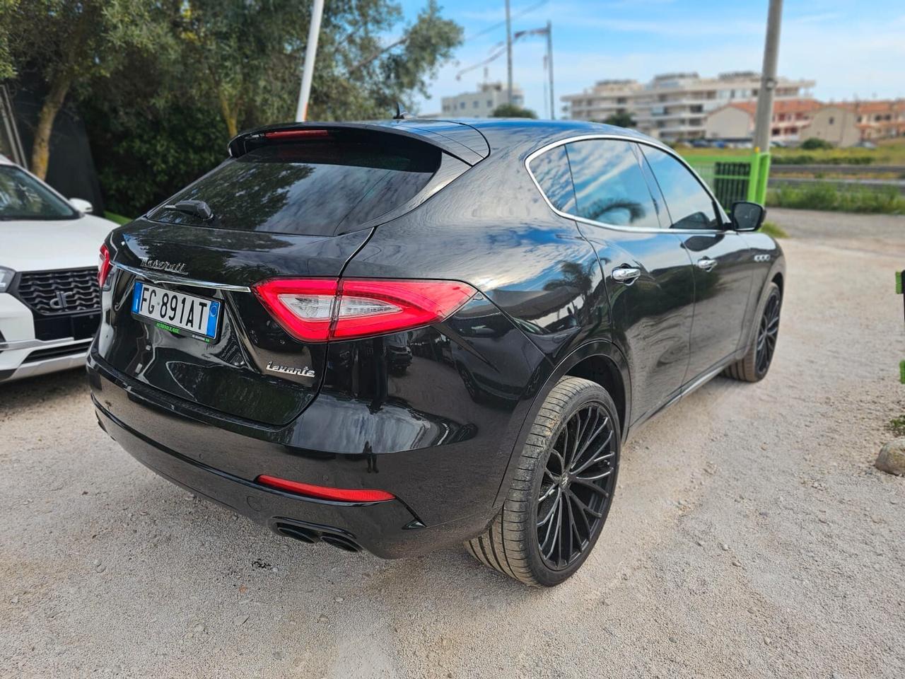 Maserati Levante V6 Diesel 275 CV AWD