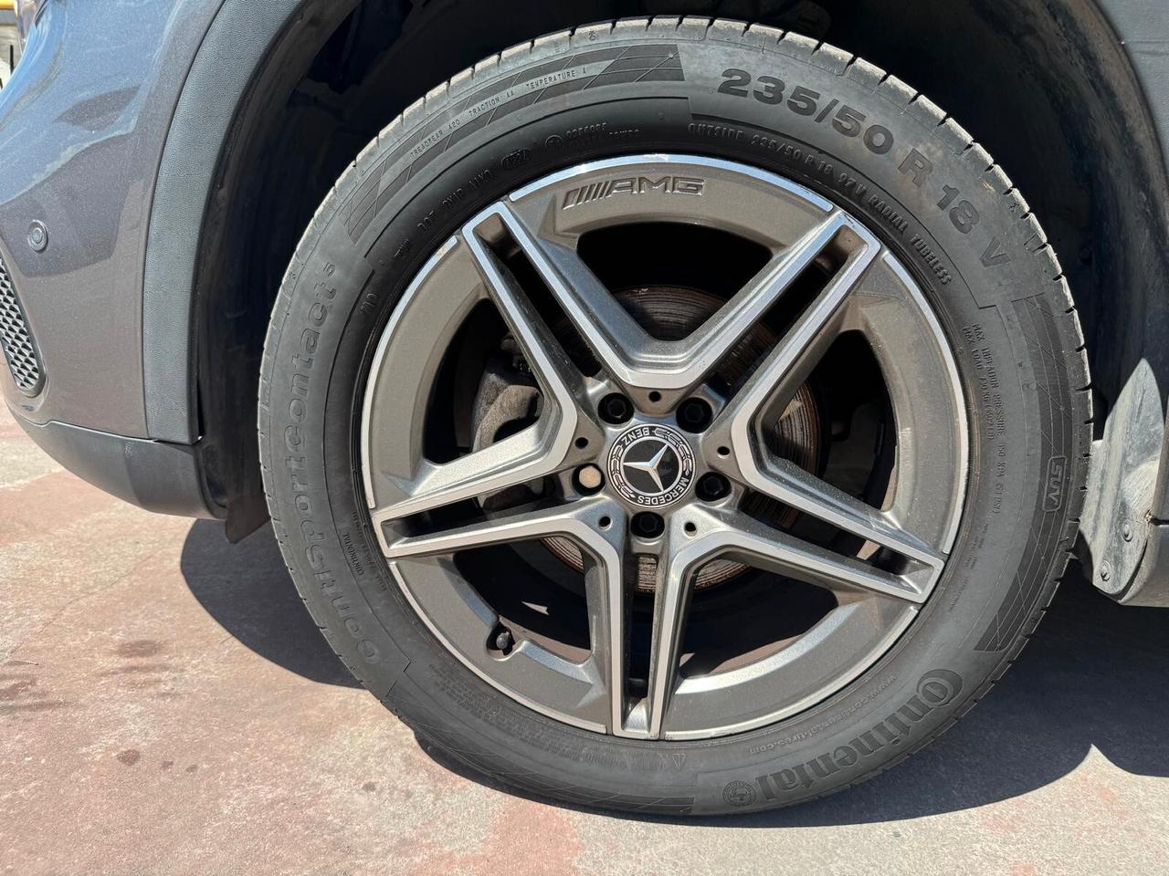 Mercedes-benz GLA 200 d Automatic Premium