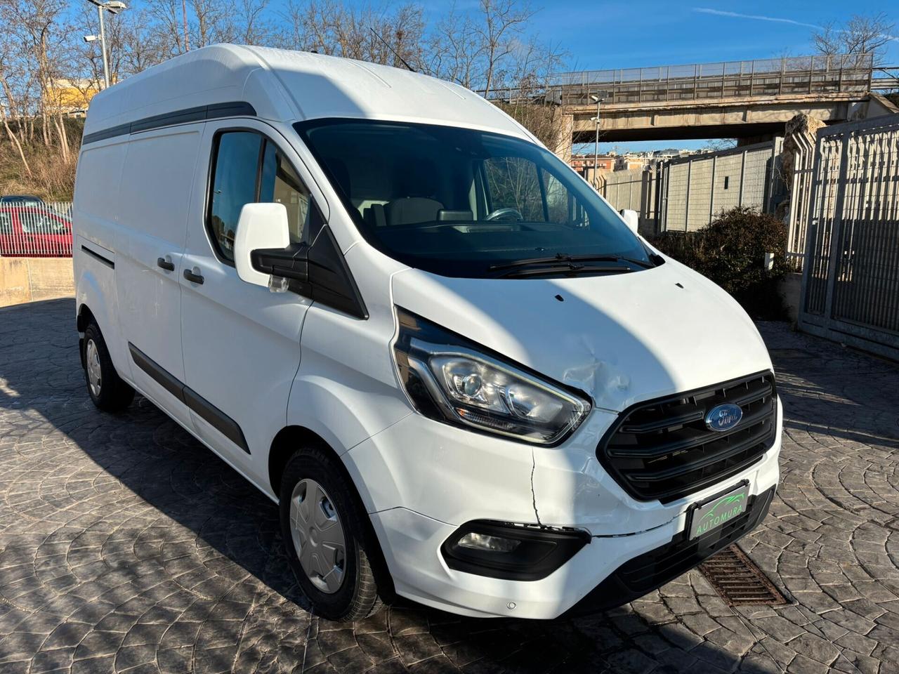 Ford Transit Custom 2.0 EcoBlue 130cv L2H2