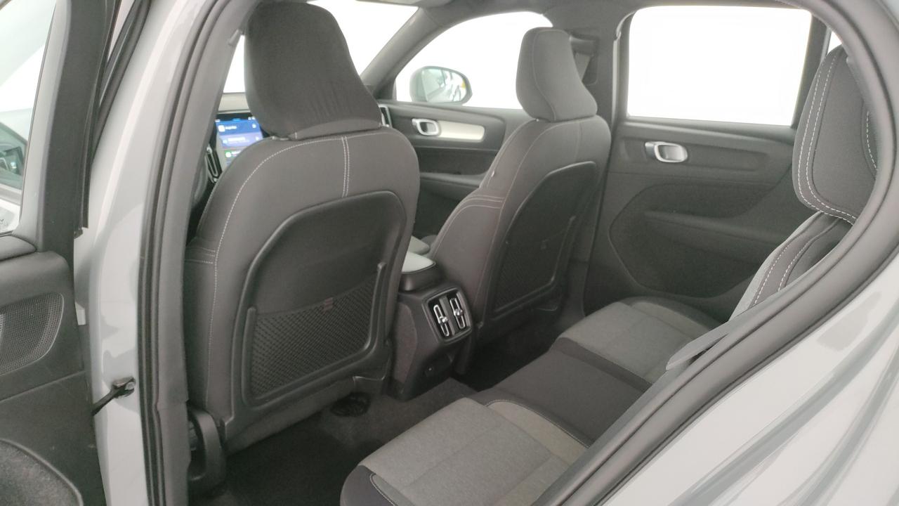 VOLVO XC40 2.0 b3 Essential auto