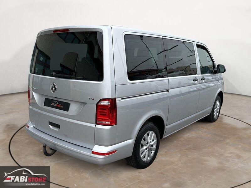 Volkswagen Multivan 2.0 TDI 150CV DSG Highline