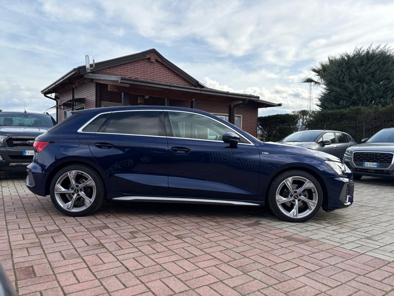 Audi A3 SPB 30 TDI S tronic line edition