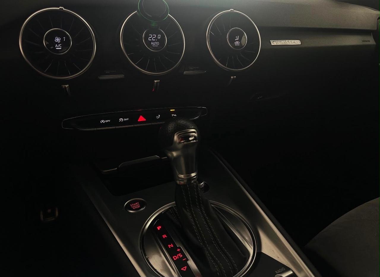 Audi TT Coupé 2.0 TFSI quattro S tronic line