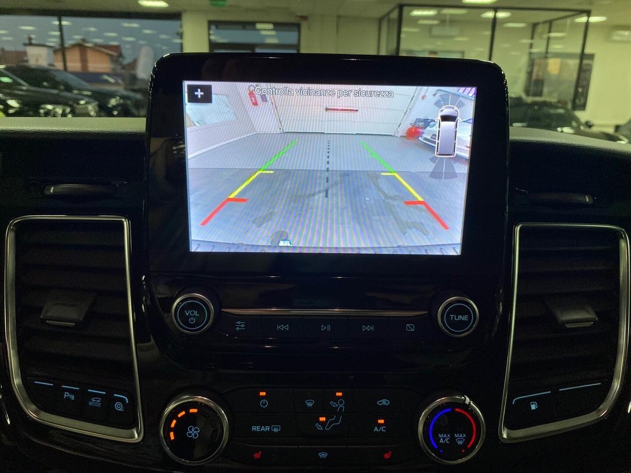 Ford Tourneo Custom Hybrid 8 POSTI