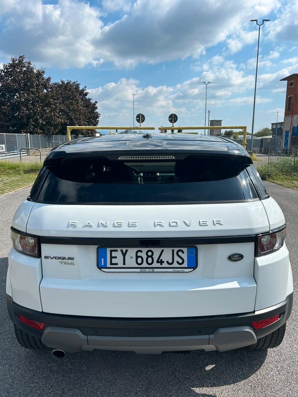 Land Rover Range Evoque 2.2 TD4 5p. British Edition Dynamic