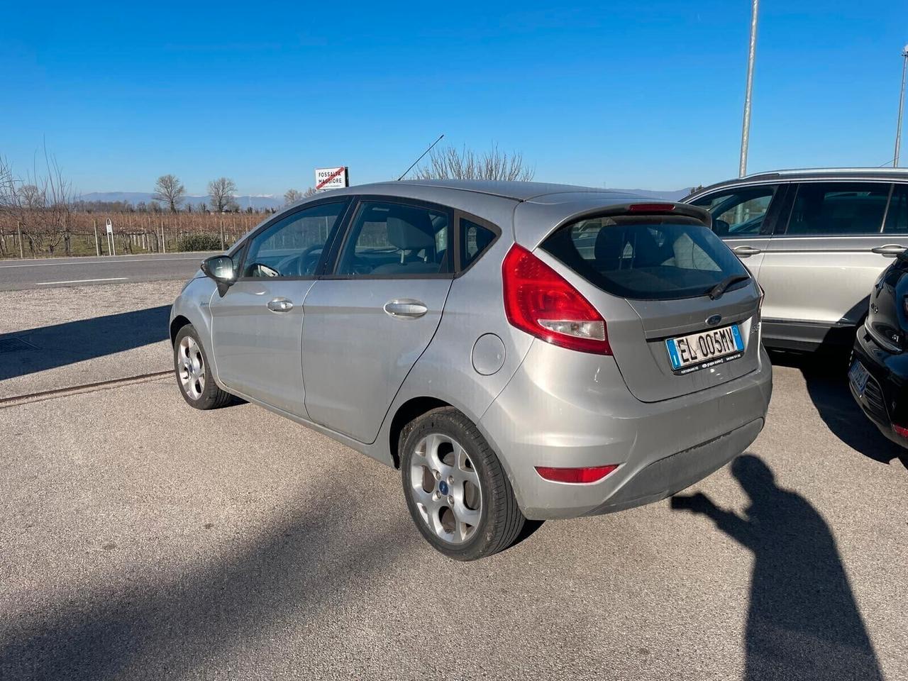 Ford Fiesta 1.2 Neopatentati